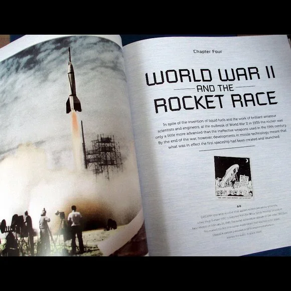 Book - Spaceships: An Illustrated History of the Real & the Imagined, Ron Miller - Picture 6 of 16